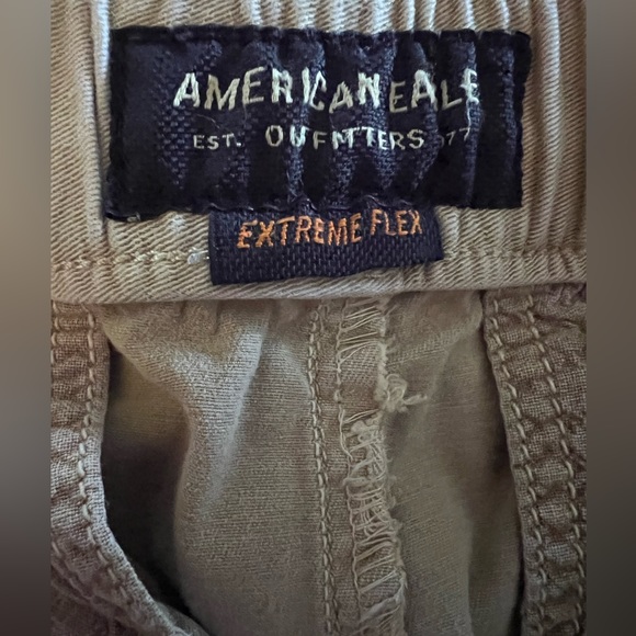 American Eagle Khaki Joggers - Men’s Small - Picture 3 of 4
